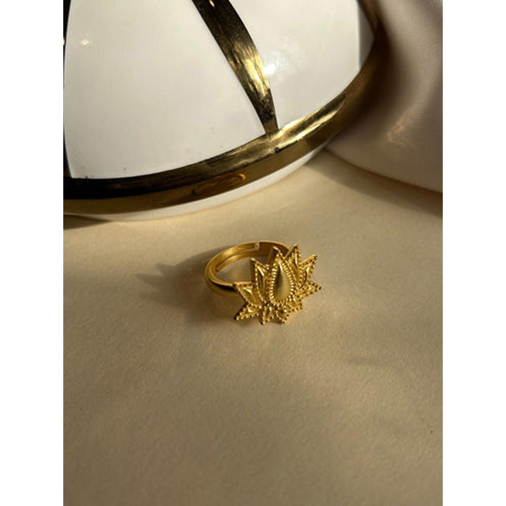 ZARIIN Rise To Shine Lotus Ring