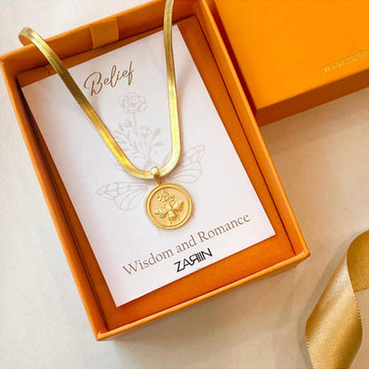 ZARIIN Power Of Belief Coin Necklace - Bee