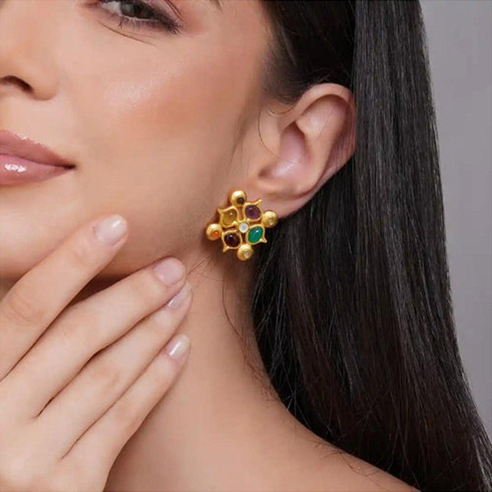 ZARIIN Power Of Nine Navratna Gift Box