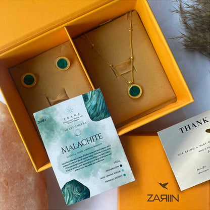 ZARIIN Harmony Pendant Necklace And Stud Earrings Set - Malachite