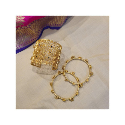 ZARIIN Golden Grace Gift Box