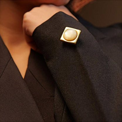 ZARIIN Live It Up Brooch