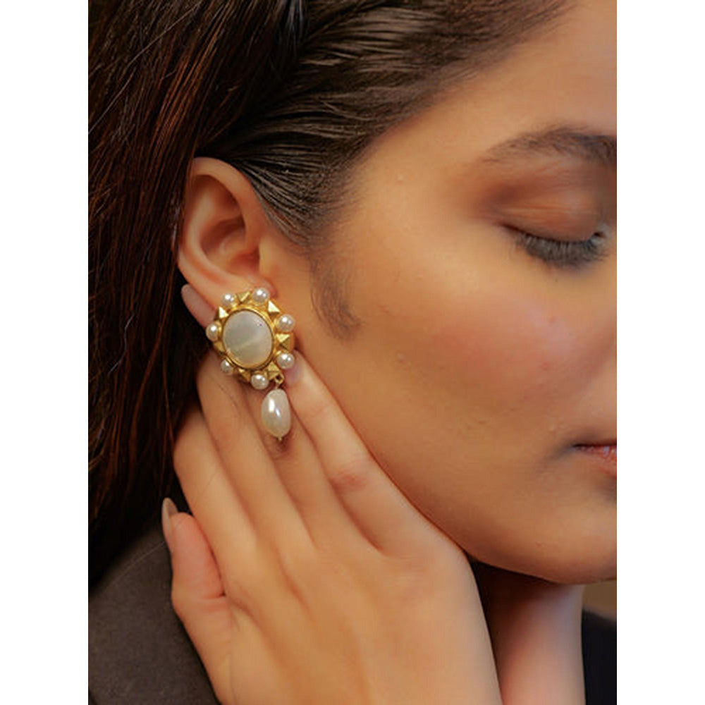 ZARIIN It'S A Pearl World Earrings