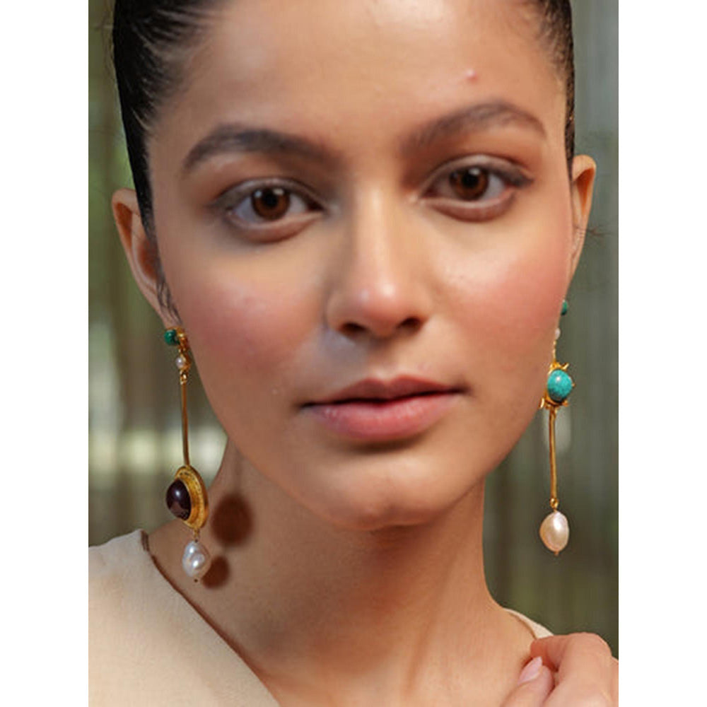 ZARIIN Mismatched In Heaven Earrings