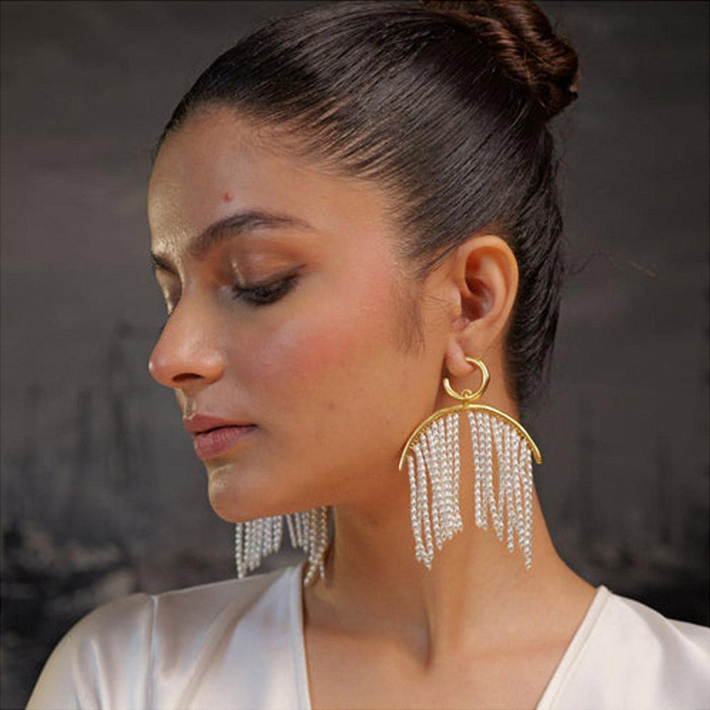 ZARIIN Pearl Zoned Statement Earrings