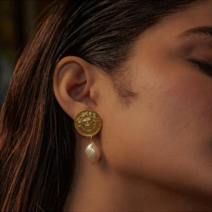 ZARIIN Roaring To Go Earrings