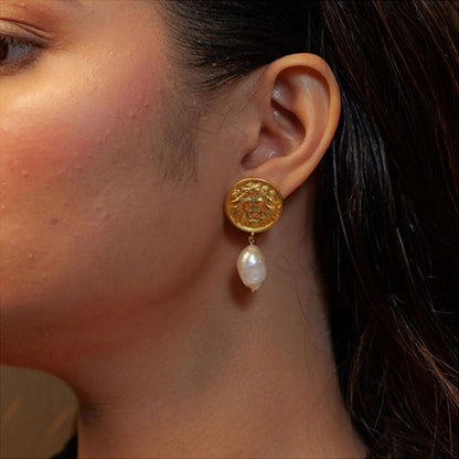 ZARIIN Roaring To Go Earrings