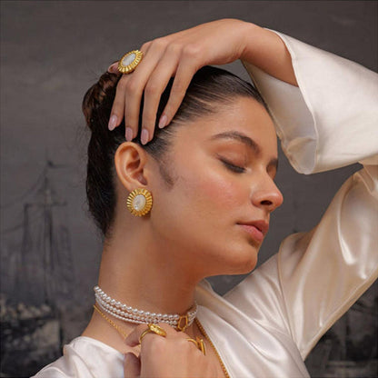 ZARIIN Sunny Getaway Stud Earrings