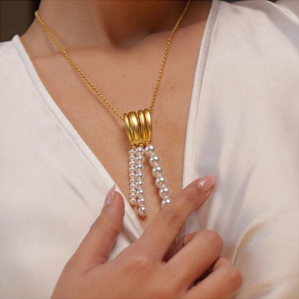 ZARIIN Scent Of The Sea Pearl Pendant Necklace