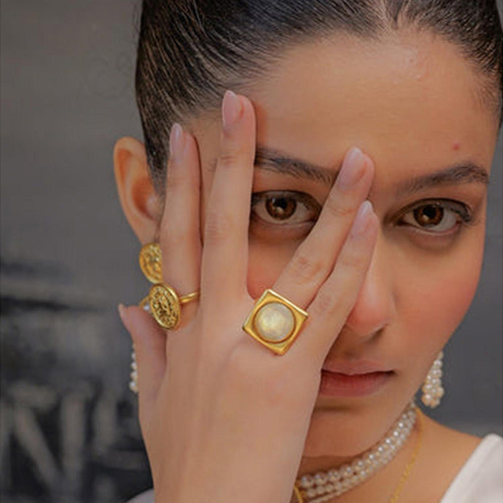 ZARIIN Live It Up Ring