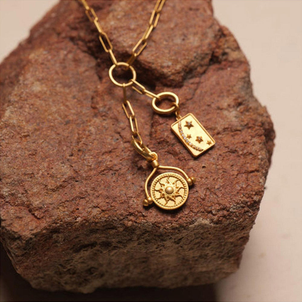 ZARIIN Celestial Sun And Moon Flip Charm For Duality