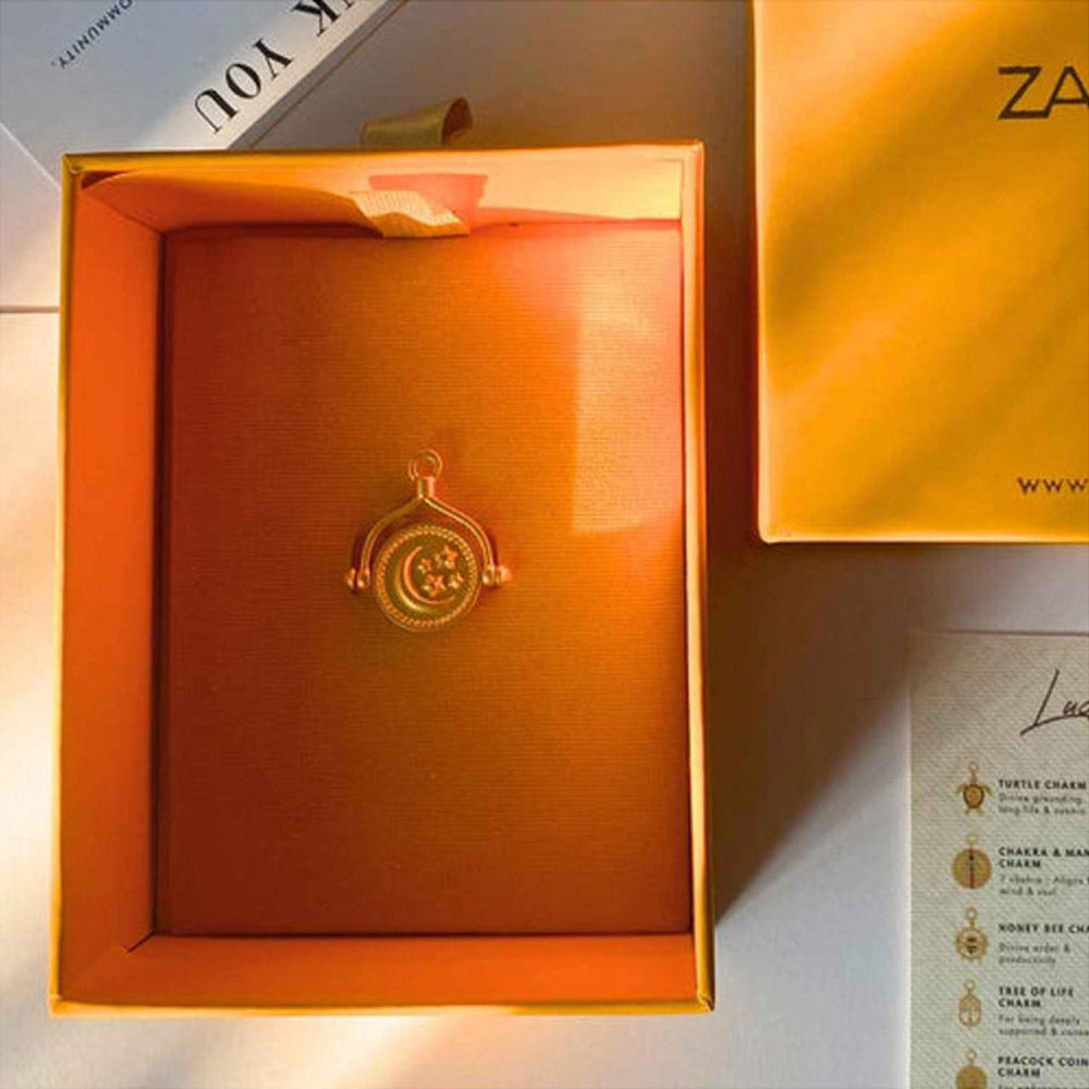 ZARIIN Celestial Sun And Moon Flip Charm For Duality