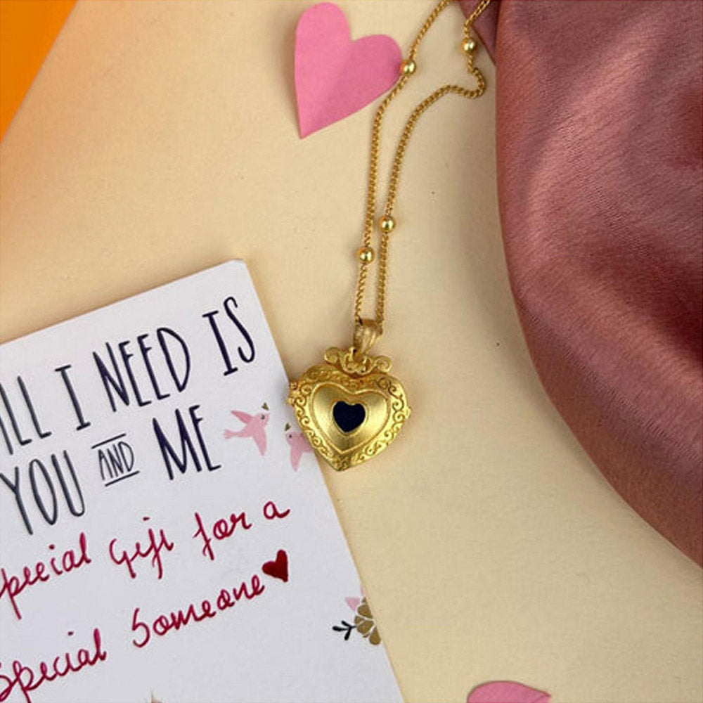 ZARIIN Heart In Heart Photo Locket