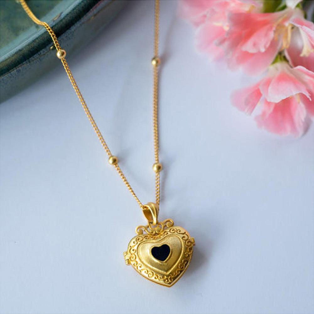 ZARIIN Heart In Heart Photo Locket