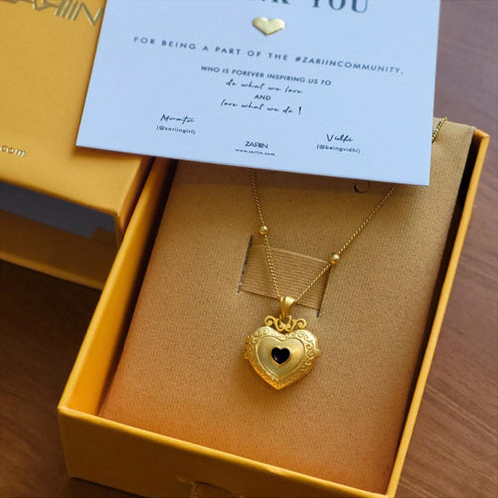 ZARIIN Heart In Heart Photo Locket