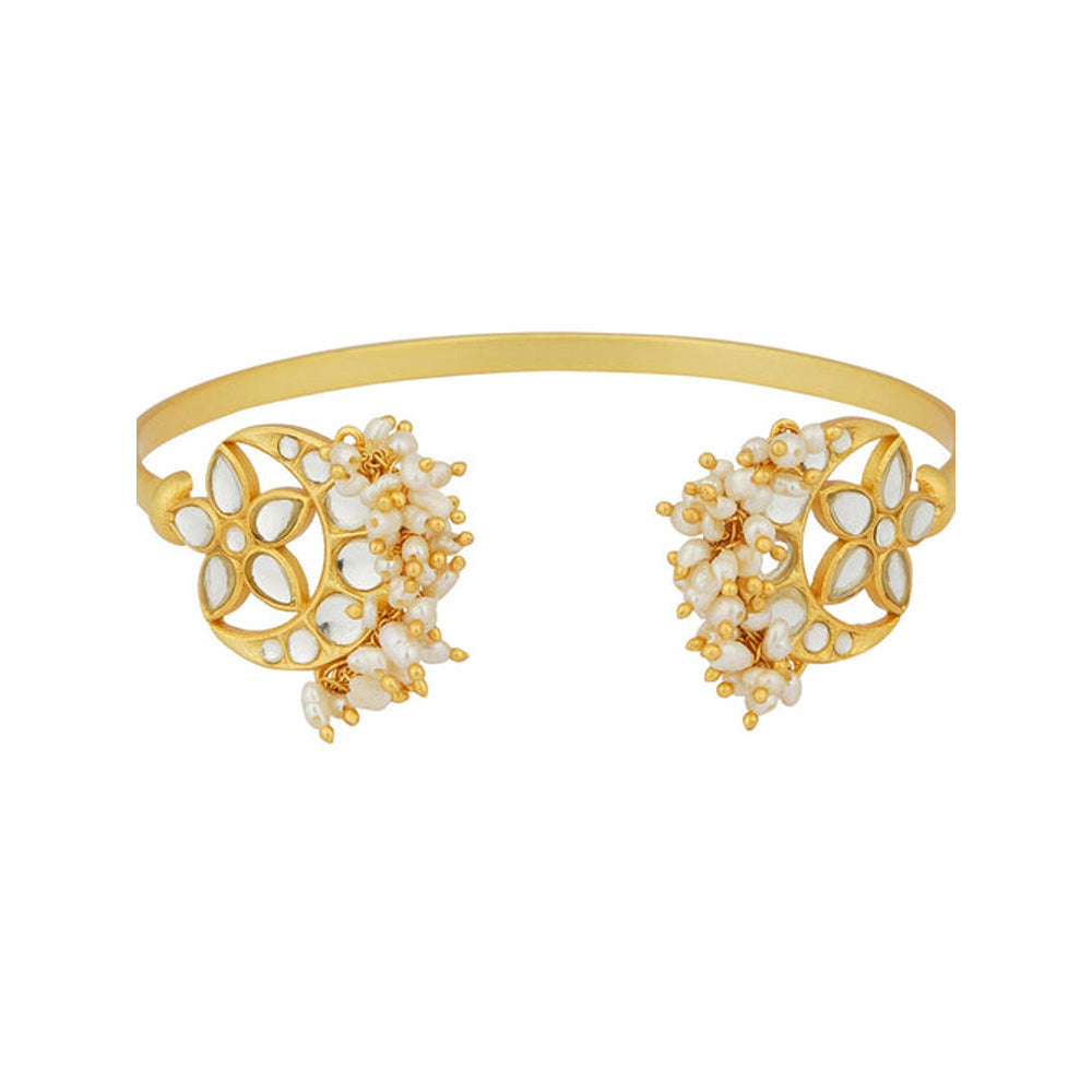 ZARIIN Chaand Phool Bracelet With Mirror Polki And Pearls