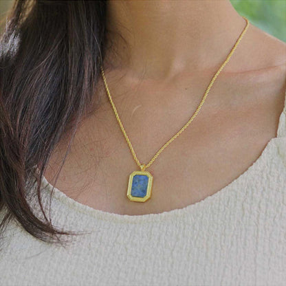 ZARIIN Soul Soothe Pendant Necklace With Lapis Lazuli - Intuition