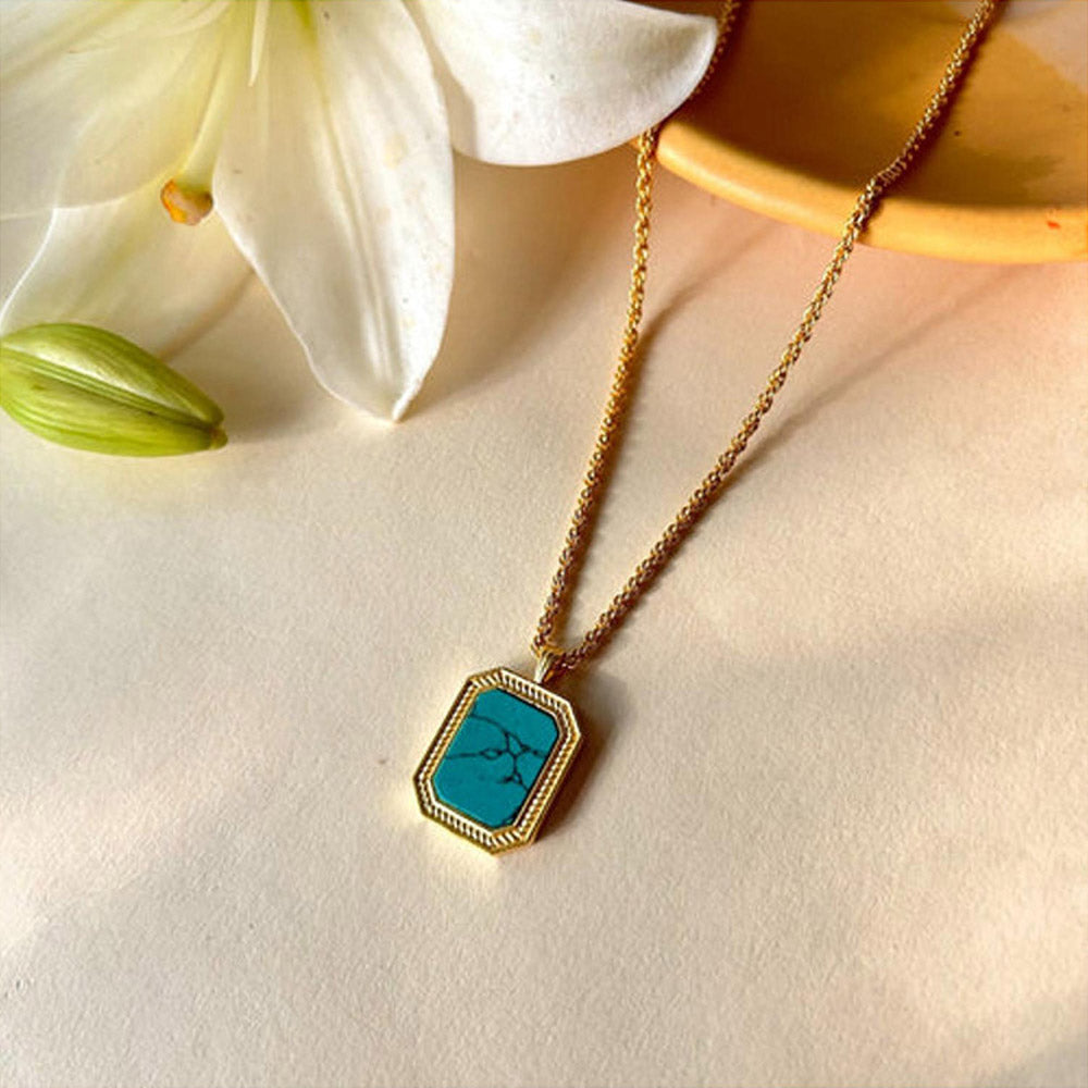ZARIIN Soul Soothe Pendant Necklace With Turquoise - Relationships