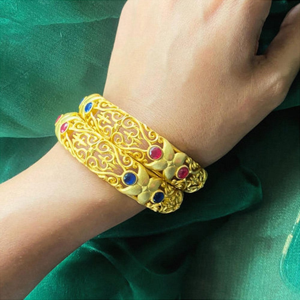 ZARIIN Delicate Grace Kada Bangle