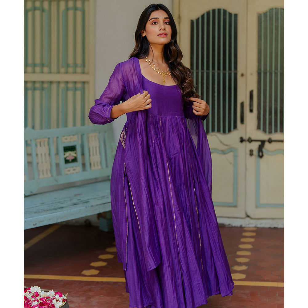 Zebein Saanjh Panel Chanderi Silk Shrug Purple