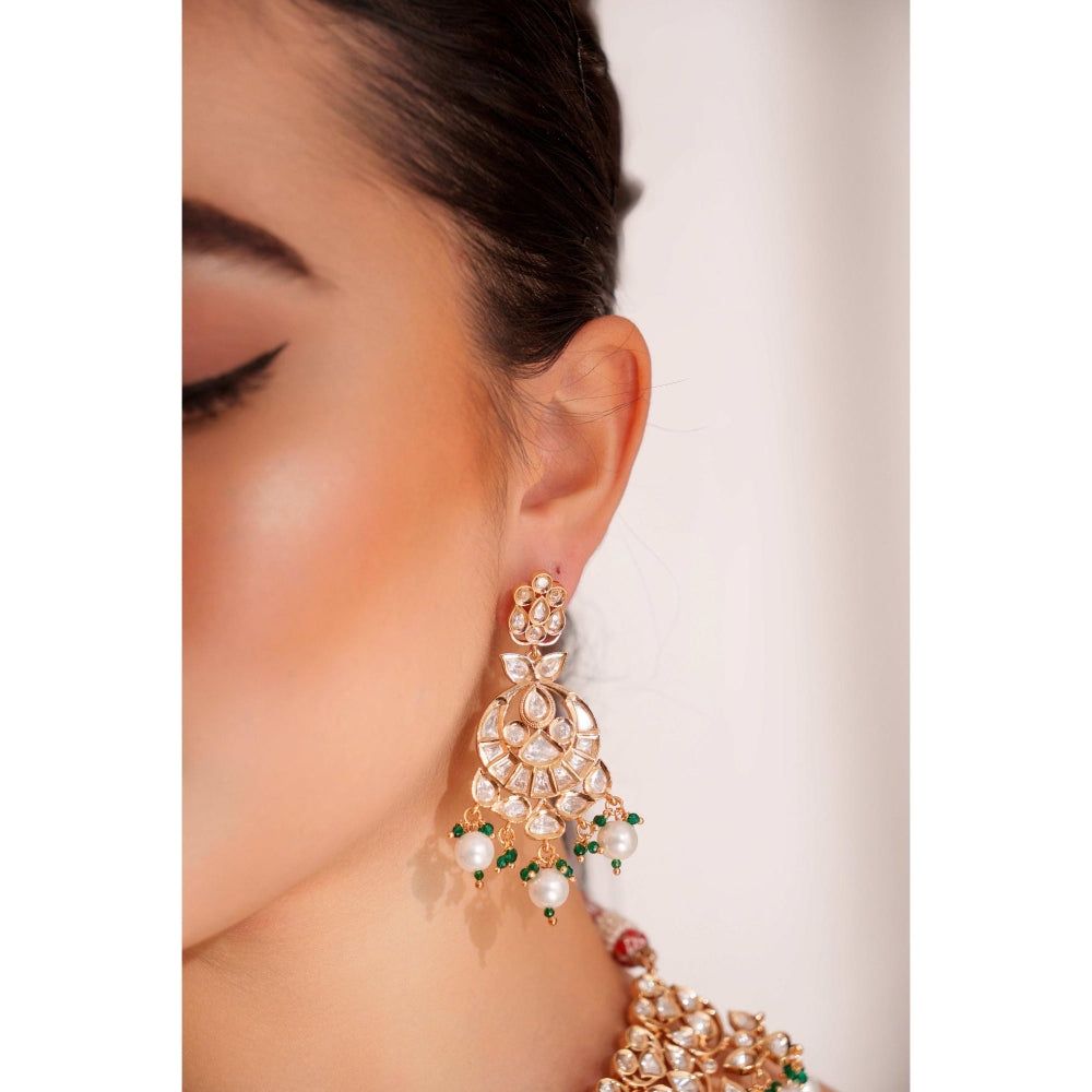 Zevar By Geeta Zovika Kundan Necklace With Pair Of Earring