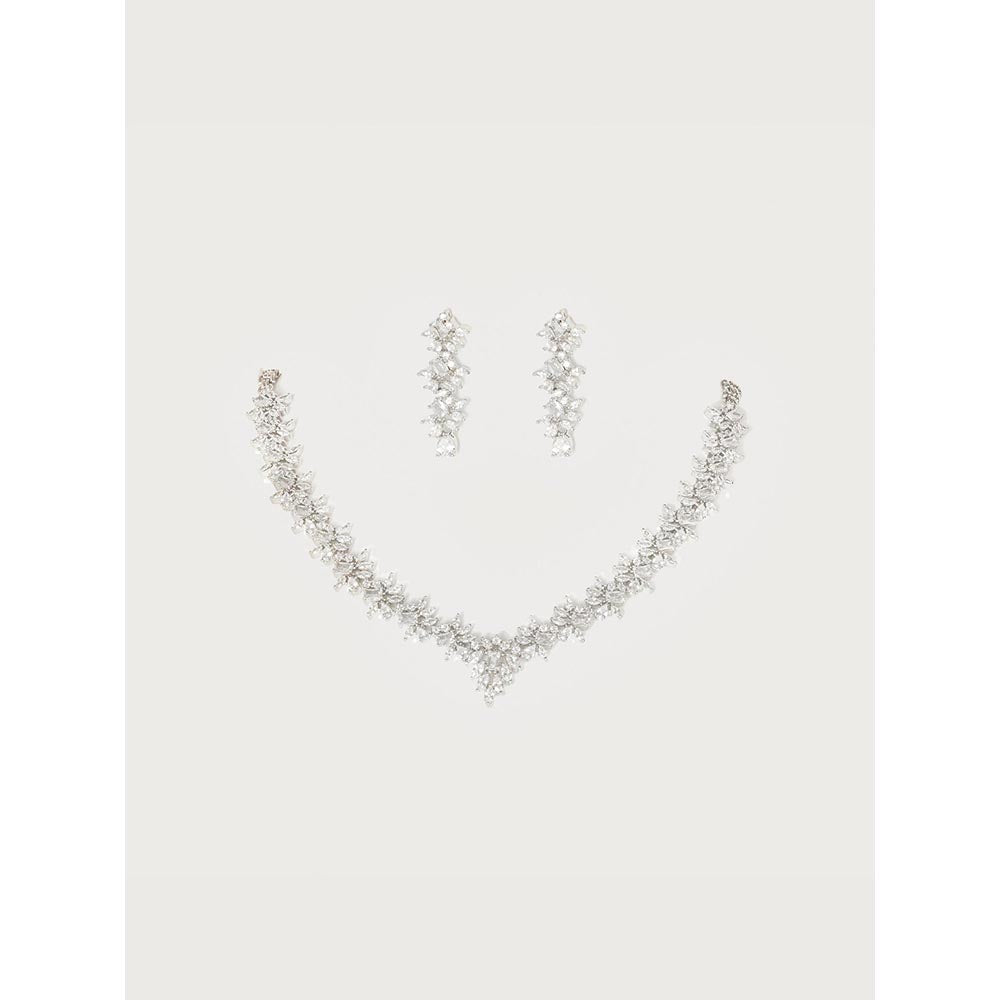 Zevar By Geeta Aakshi Necklace With Pair Of Earring