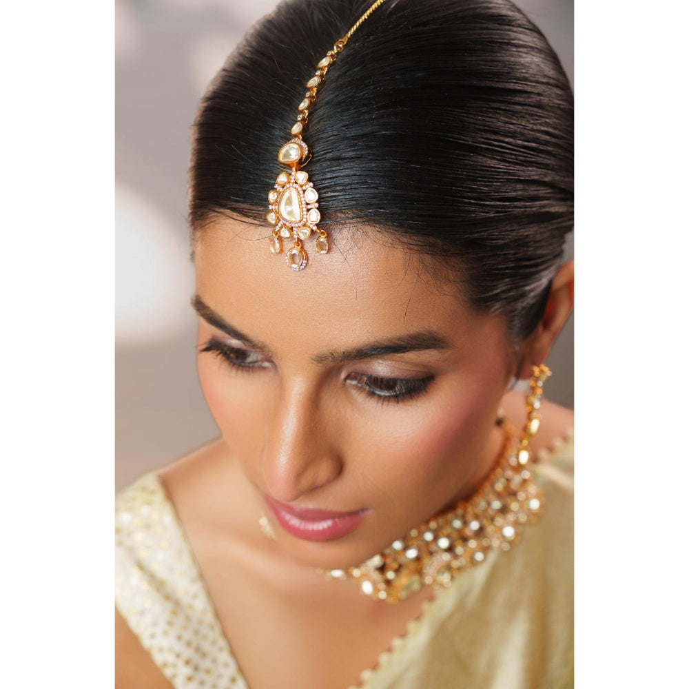 Zevar By Geeta Golden Keyara Moissanite Choker with Pair Of Earrings and Maang Tikka