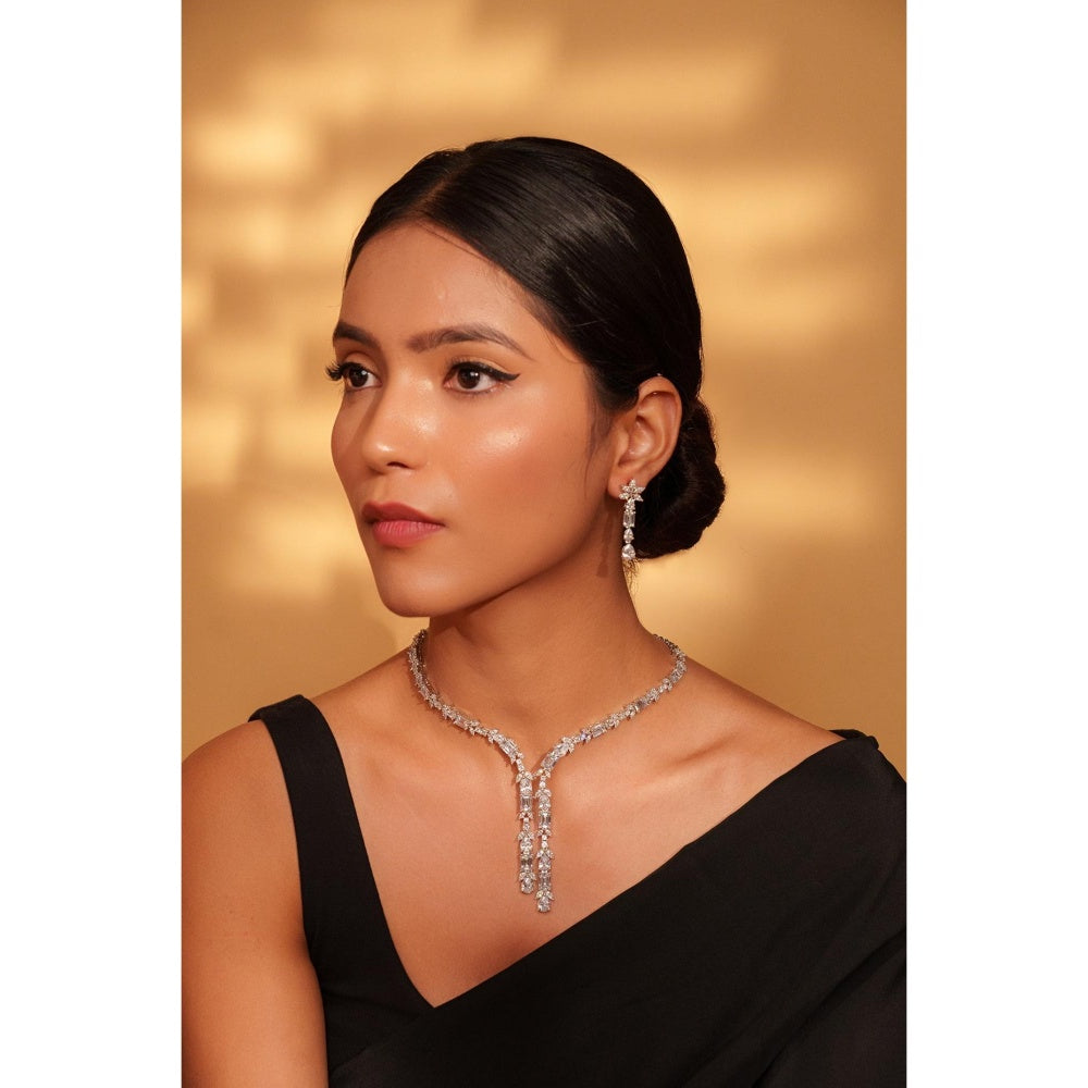 Zevar By Geeta White Shenil Diamond Necklace and Pair Of Earrings