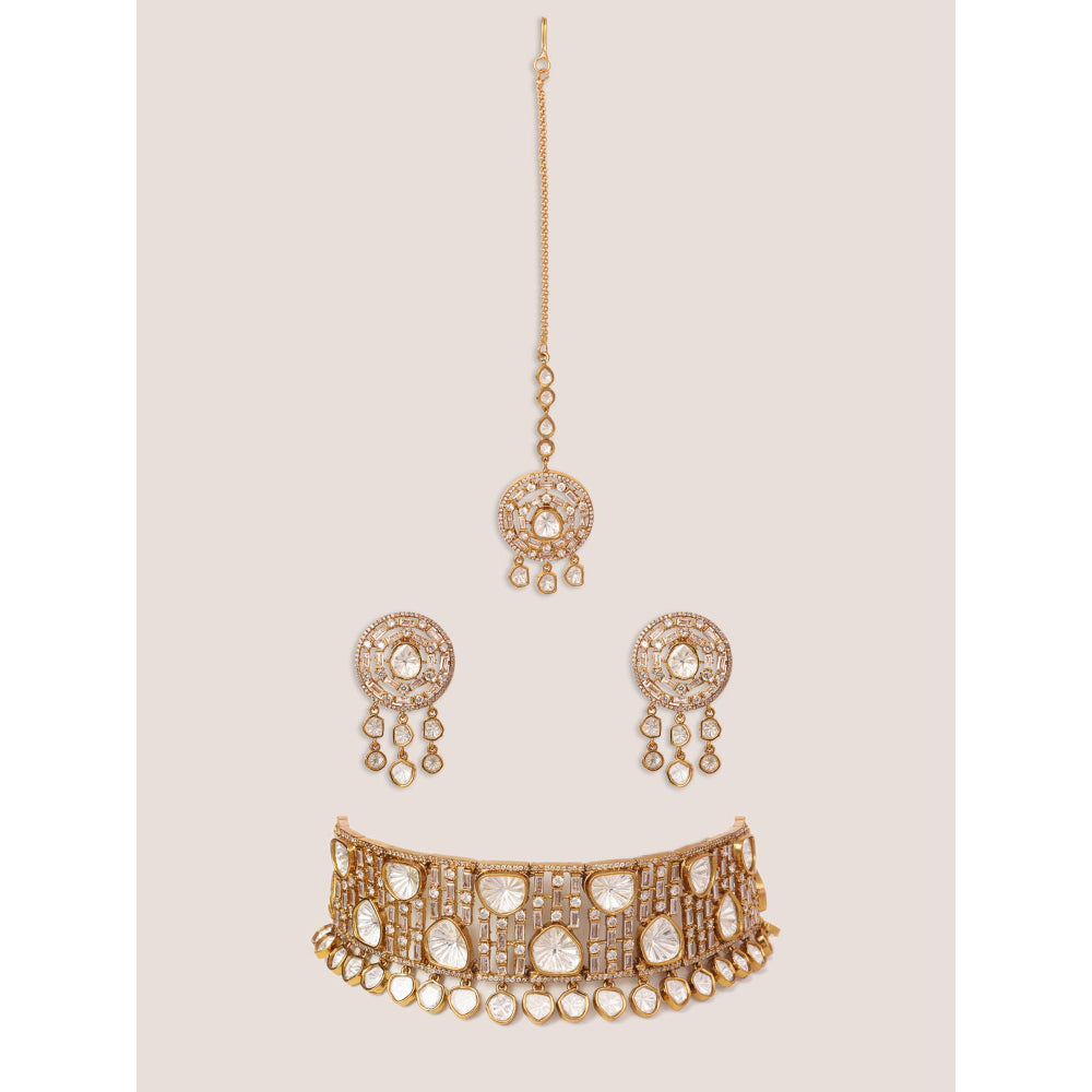 Zevar By Geeta Arena Polki White Choker with Pair Of Earrings and Maangtika