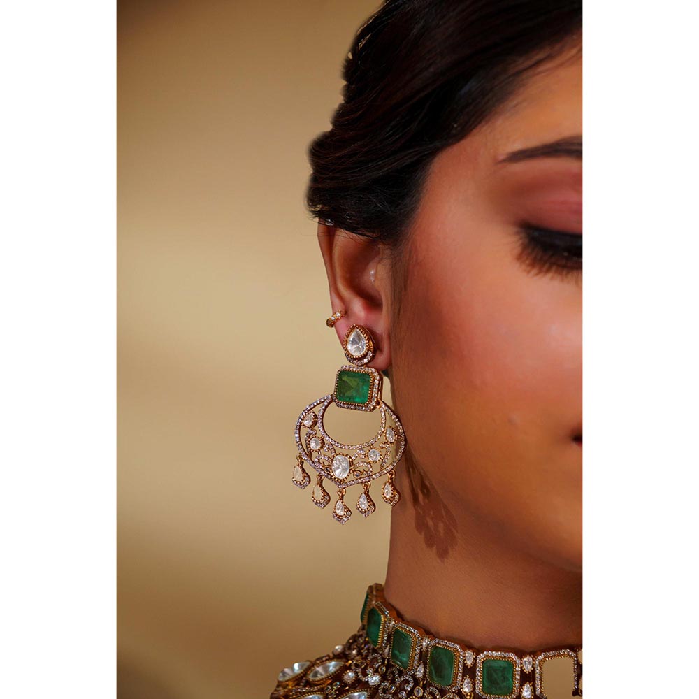 Zevar By Geeta Zubaida Green Polki Necklace with Pair Of Earrings and Maang Tikka