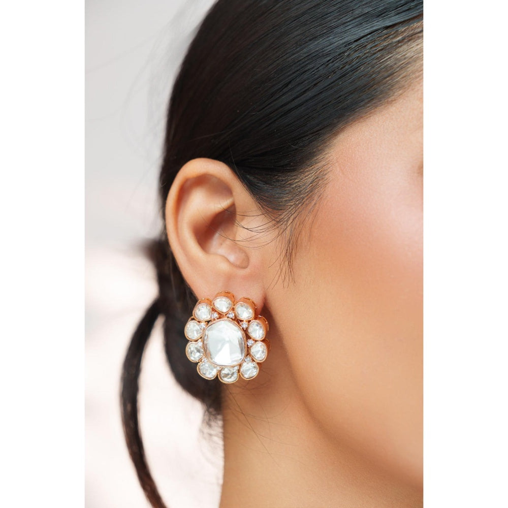 Zevar By Geeta White Maithili Kundan Necklace with Pair Of Earrings