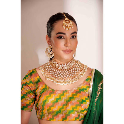 Zevar By Geeta White Udita Kundan Necklace with Pair Of Earrings and Maang Tikka