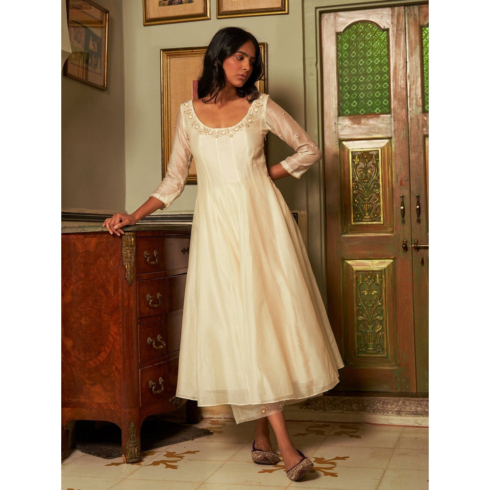 Zoon Ivory Chanderi Anarkali Kurta in with Pant and Dupatta (Set of 3)