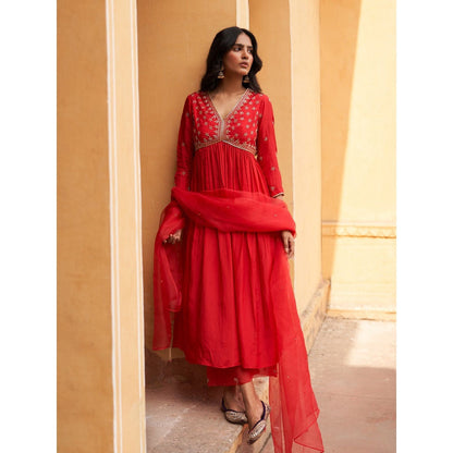 Zoon A Red Kurta in Silk Paired with Matching Silk Organza Dupatta and Pant (Set of 3)