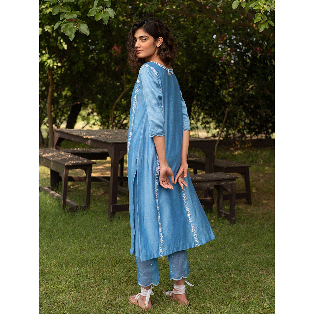 Zoon Blue Embroidered- Sequined Kurta with Pant and A Pure Organza Silk Dupatta (Set of 3)