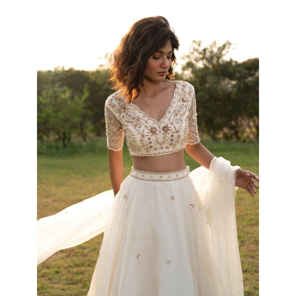 Zoon An Ivory Embroidered- Sequined Lehenga with Blouse and Dupatta (Set of 3)