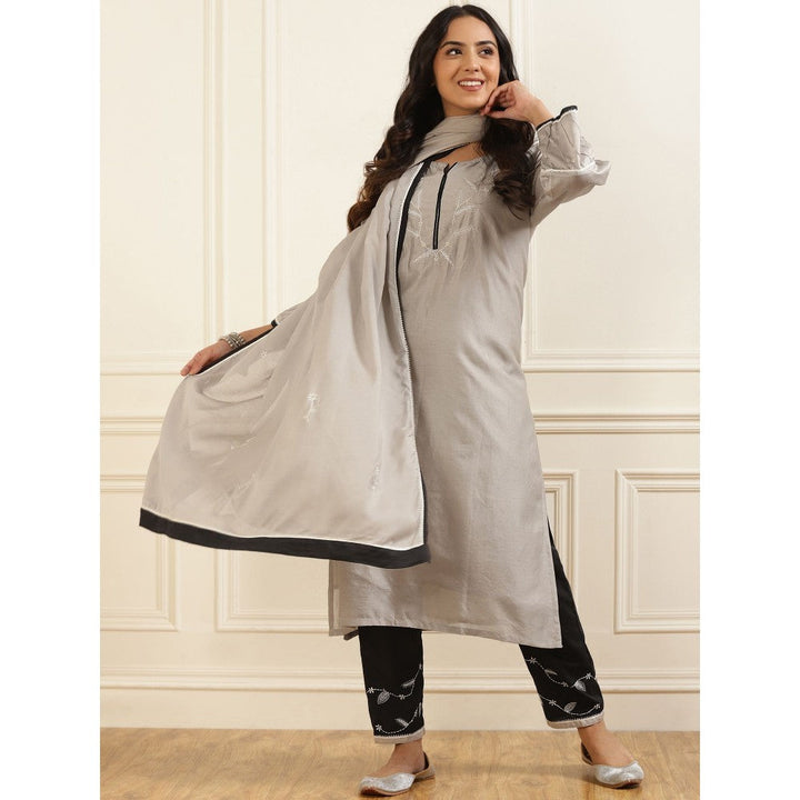 Zuri Grey Embroidered Chanderi Kurta with Embroidered Pant and Dupatta - Set of 3