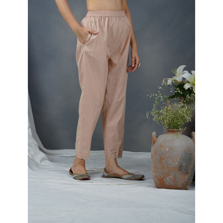 Zuri Peach Embroidered Organza Kurta Paired With Matching Pants