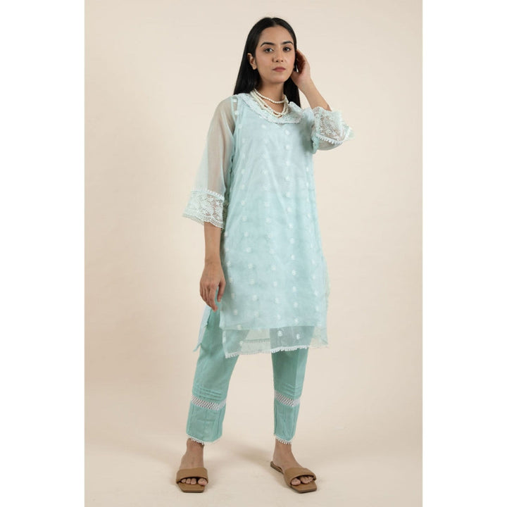 Zuri Sea Green Embroidered Organza Kurta Paired With Matching Pants