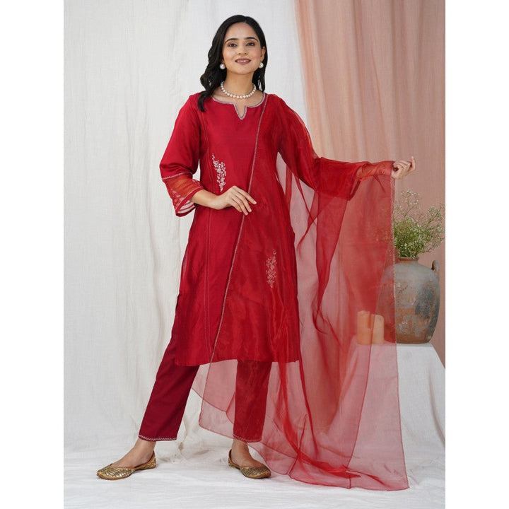 Zuri Red Embroidered Chanderi Kurta Paired With Matching Pant And Dupatta