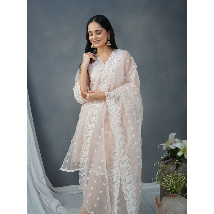 Zuri Peach Embroidered Organza Kurta With Matching Pant And Dupatta