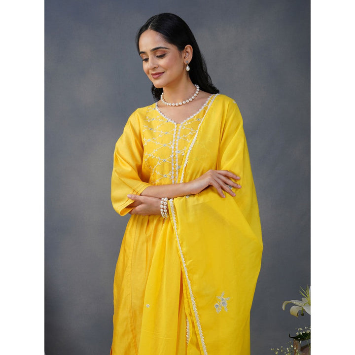 Zuri Yellow Embroidered Chanderi Kurta Paired With Matching Pant And Dupatta