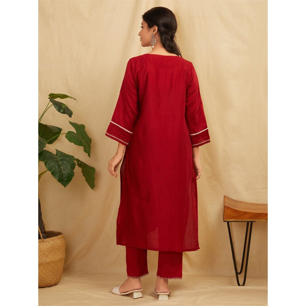 Zuri Red Embroidered Chanderi Silk Kurta With Pants- Set Of 2