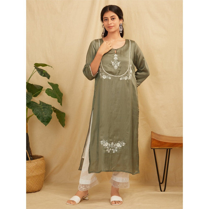 Zuri Grey Embroidered Satin Silk Kurta With Pants- Set Of 2