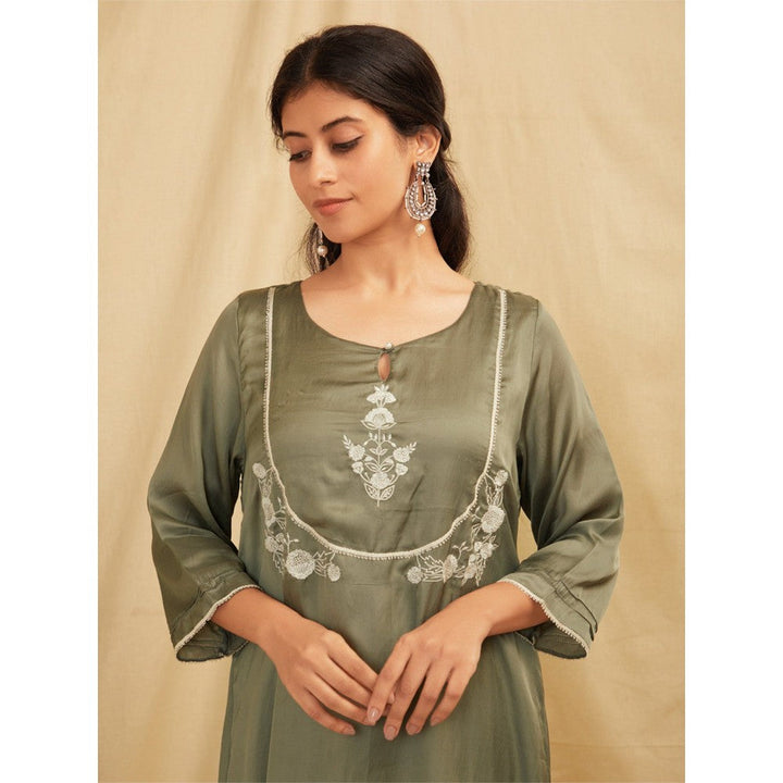 Zuri Grey Embroidered Satin Silk Kurta With Pants- Set Of 2