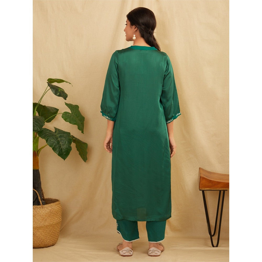 Zuri Emerald Green Embroidered Satin Silk Kurta With Pants- Set Of 2