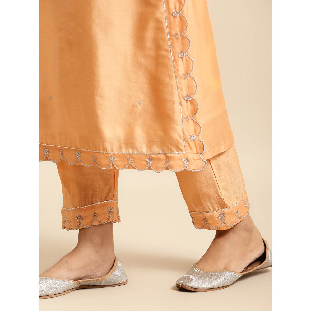 Zuri Orange Scalloped Zari Embroidered Chanderi with Embroidered Pant - Set of 2