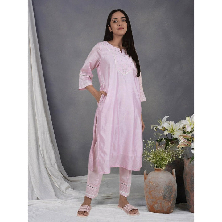 Zuri Pink Embroidered Chanderi Kurta Paired With Matching Pant