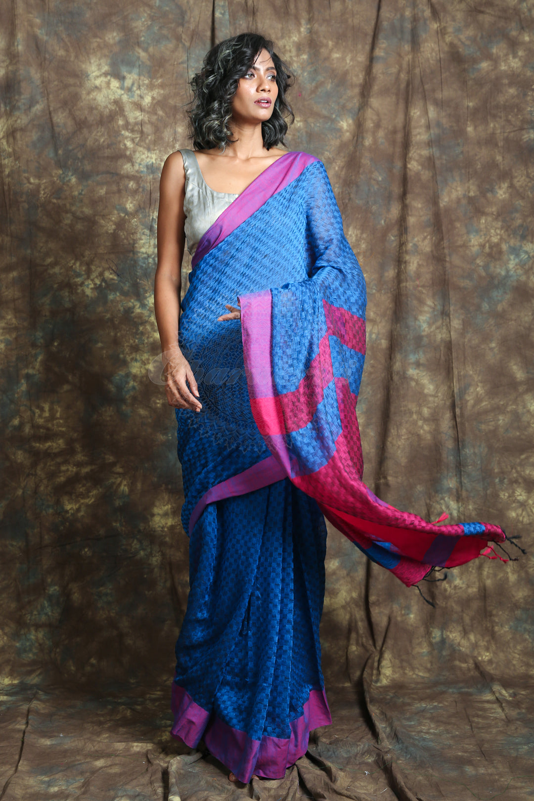 Royal Blue Allover Texture Weaving Khadi Cotton Handloom Saree freeshipping - Charukriti