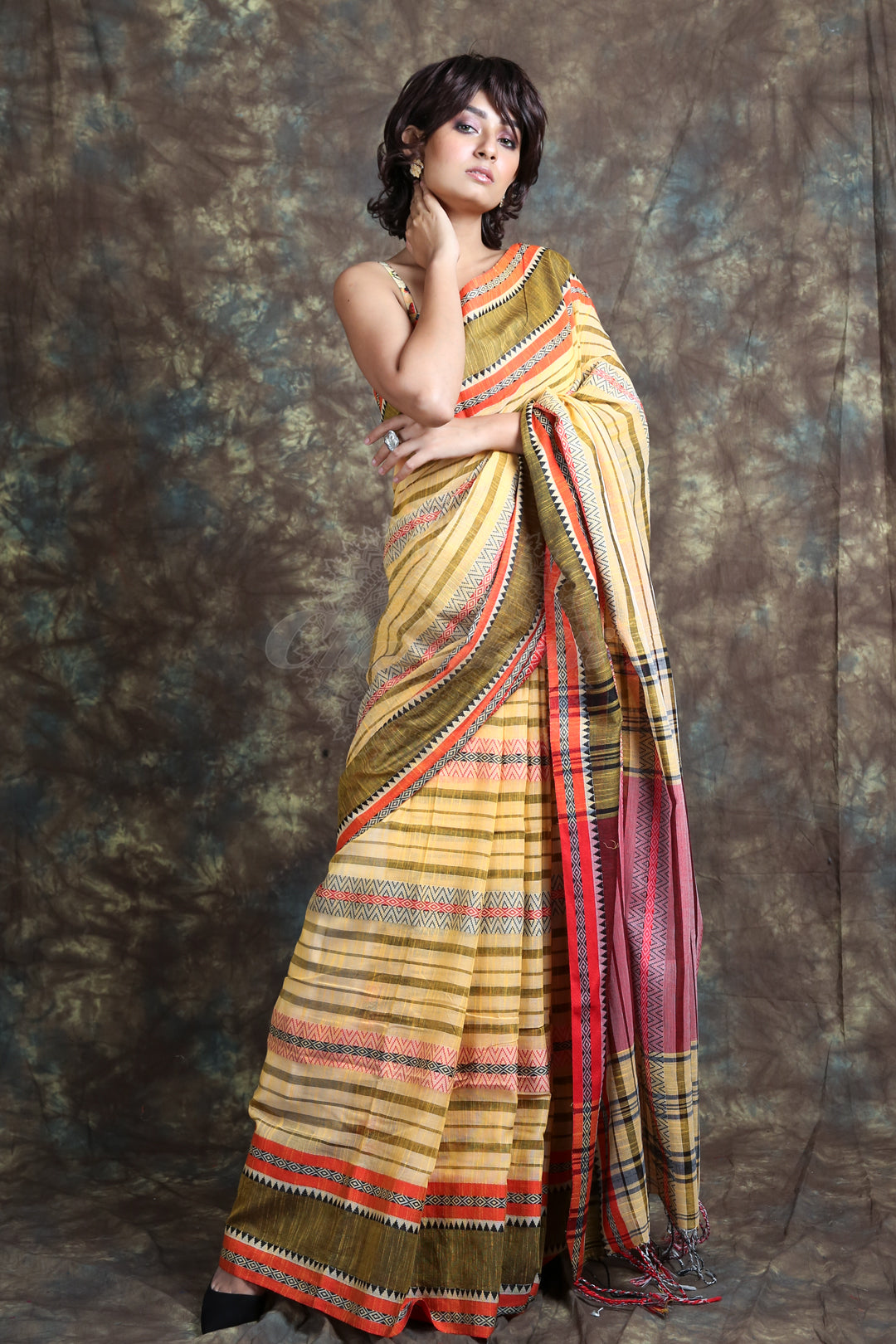 Allover Weaving Stripe Yellow Handloom Saree freeshipping - Charukriti